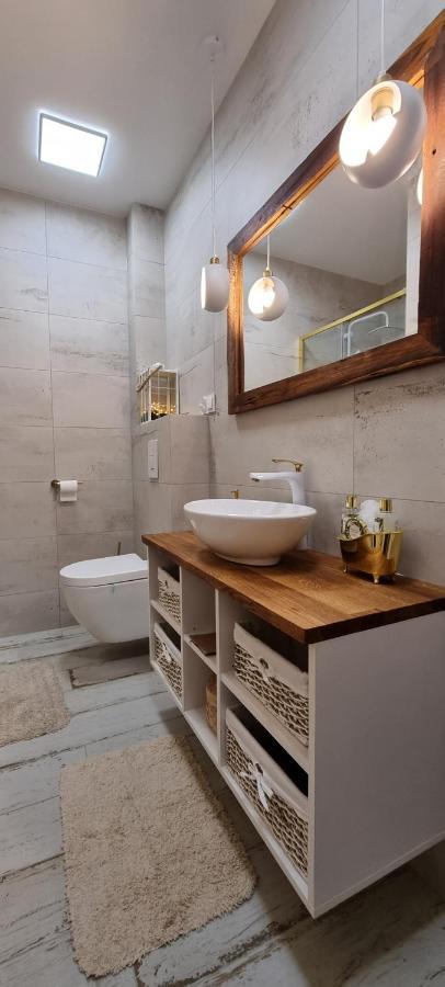 Apartament Powstancow A23 Z Dostepem Do Basenu Baltic Apartament بوبيروفو المظهر الخارجي الصورة