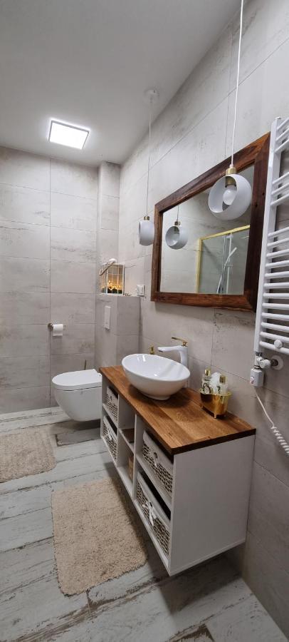 Apartament Powstancow A23 Z Dostepem Do Basenu Baltic Apartament بوبيروفو المظهر الخارجي الصورة